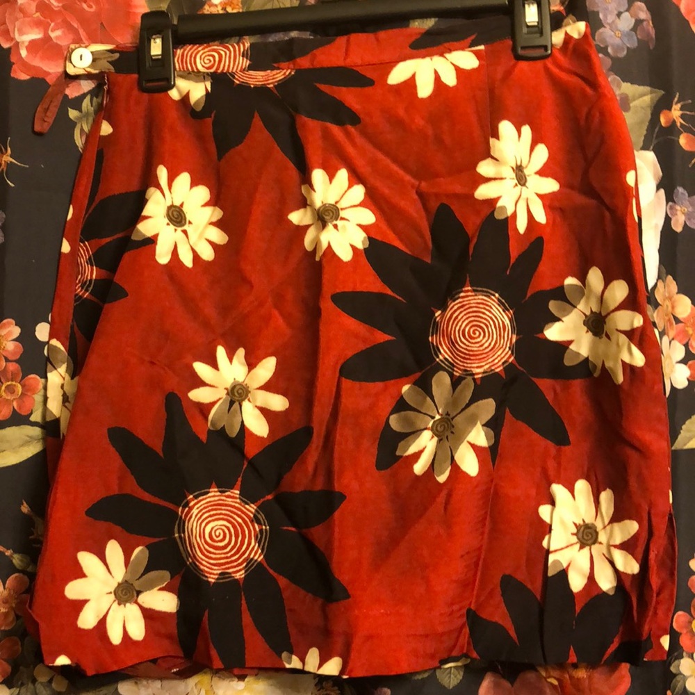 Expert by Evergreen skirt💕